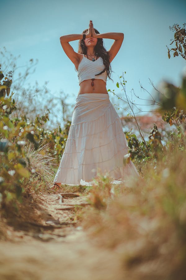 Utilizing manifestation techniques to aid in achieving weight loss goals